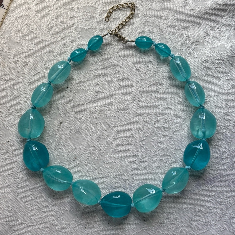 Elegant Blue-Green Necklace and Earring Set Lucite Acrylic Choker vintage - Picture 3 of 8